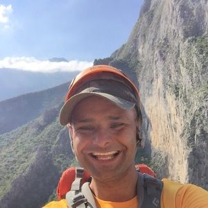 Meet your Posher, Riaz